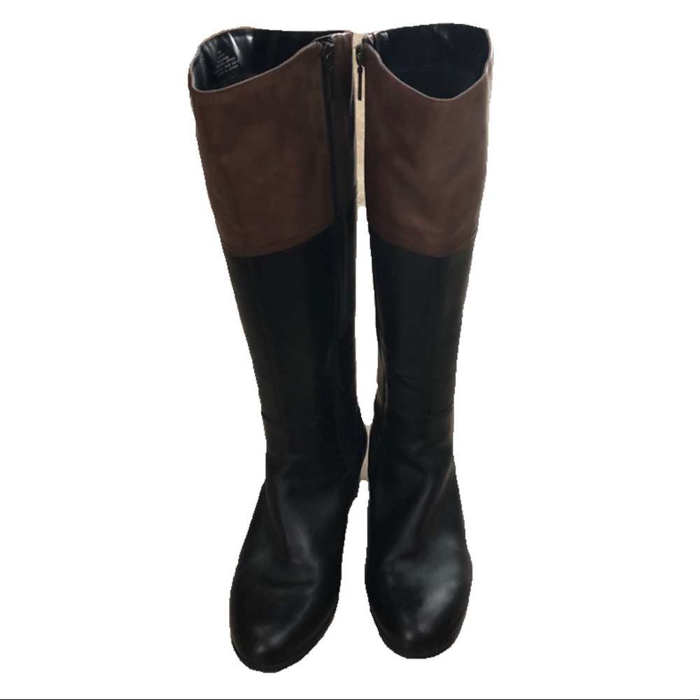 Two tone leather boots size 9M